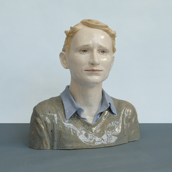 Rosi Steinbach: David, 2007, Keramik, glasiert, bemalt, 38 x 38 x 25 cm